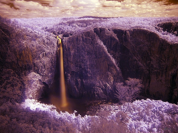Водопад Уолламан (Wallaman Falls)